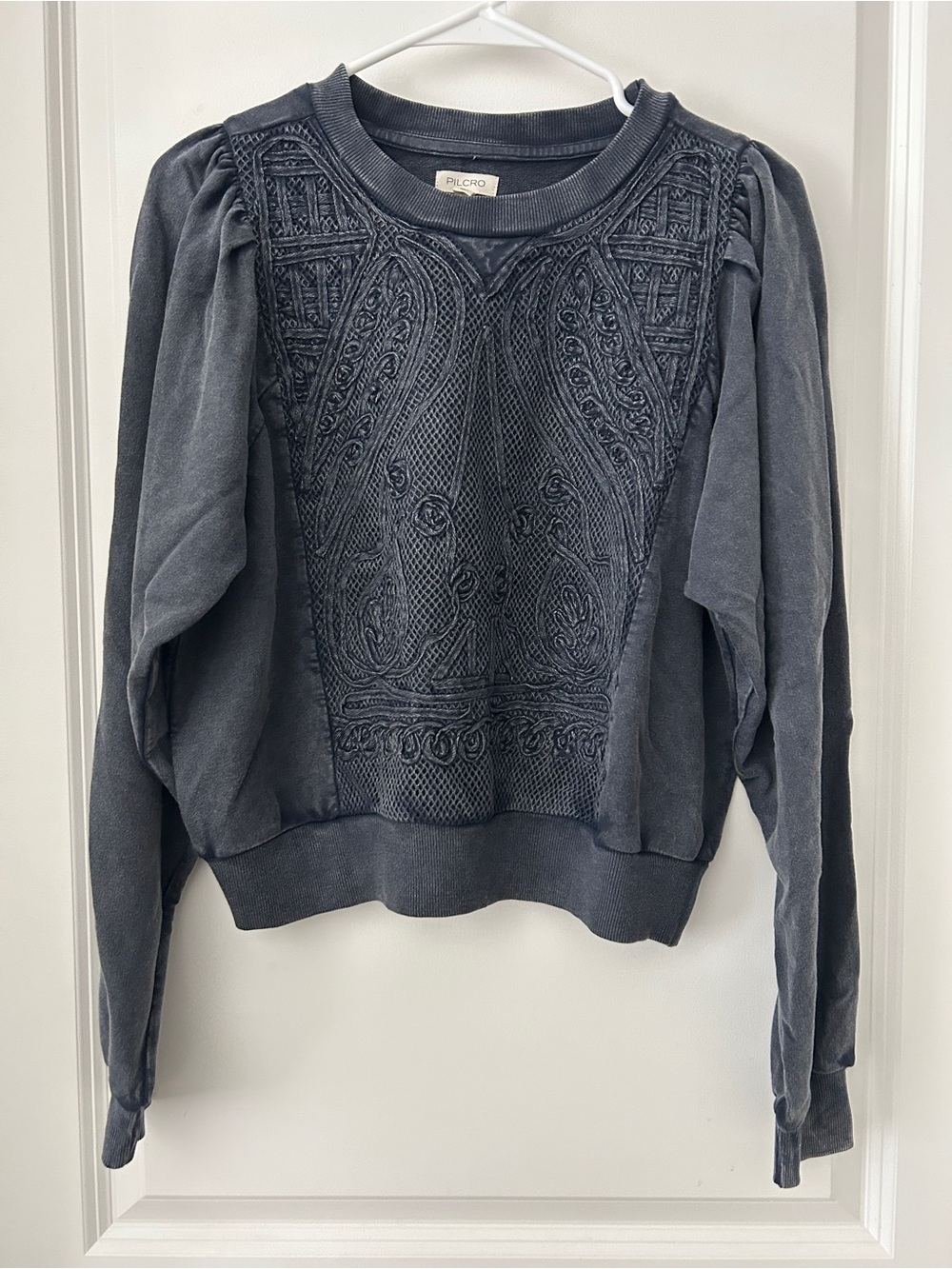 Pilcro Dark Dark Gray Pullover Top - Picture 1 of 3